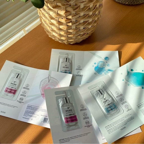 it cosmetics 8 skincare and makeup bundle - Picture 9 of 14